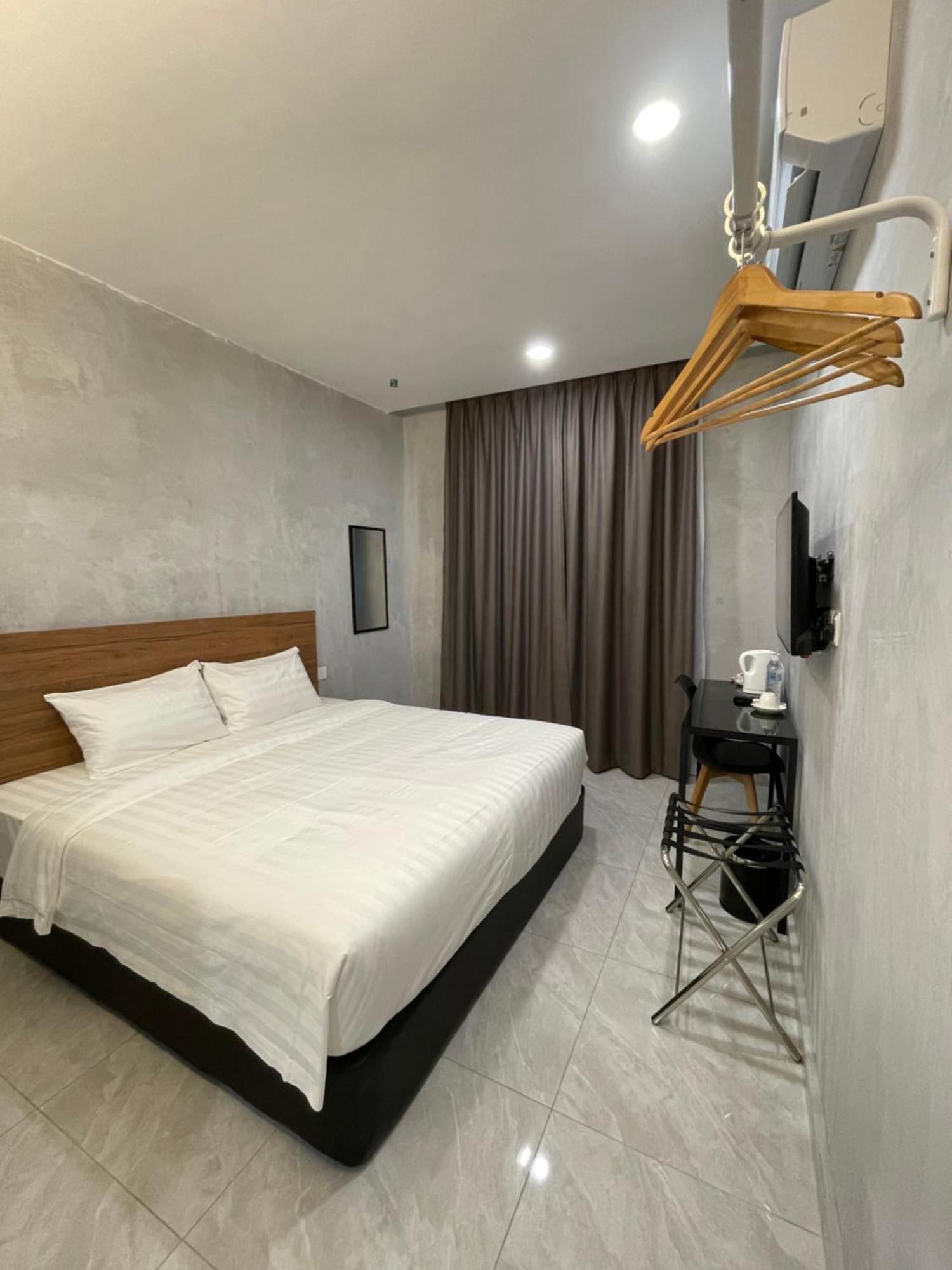 Hpy Hotel Ipoh Kültér fotó
