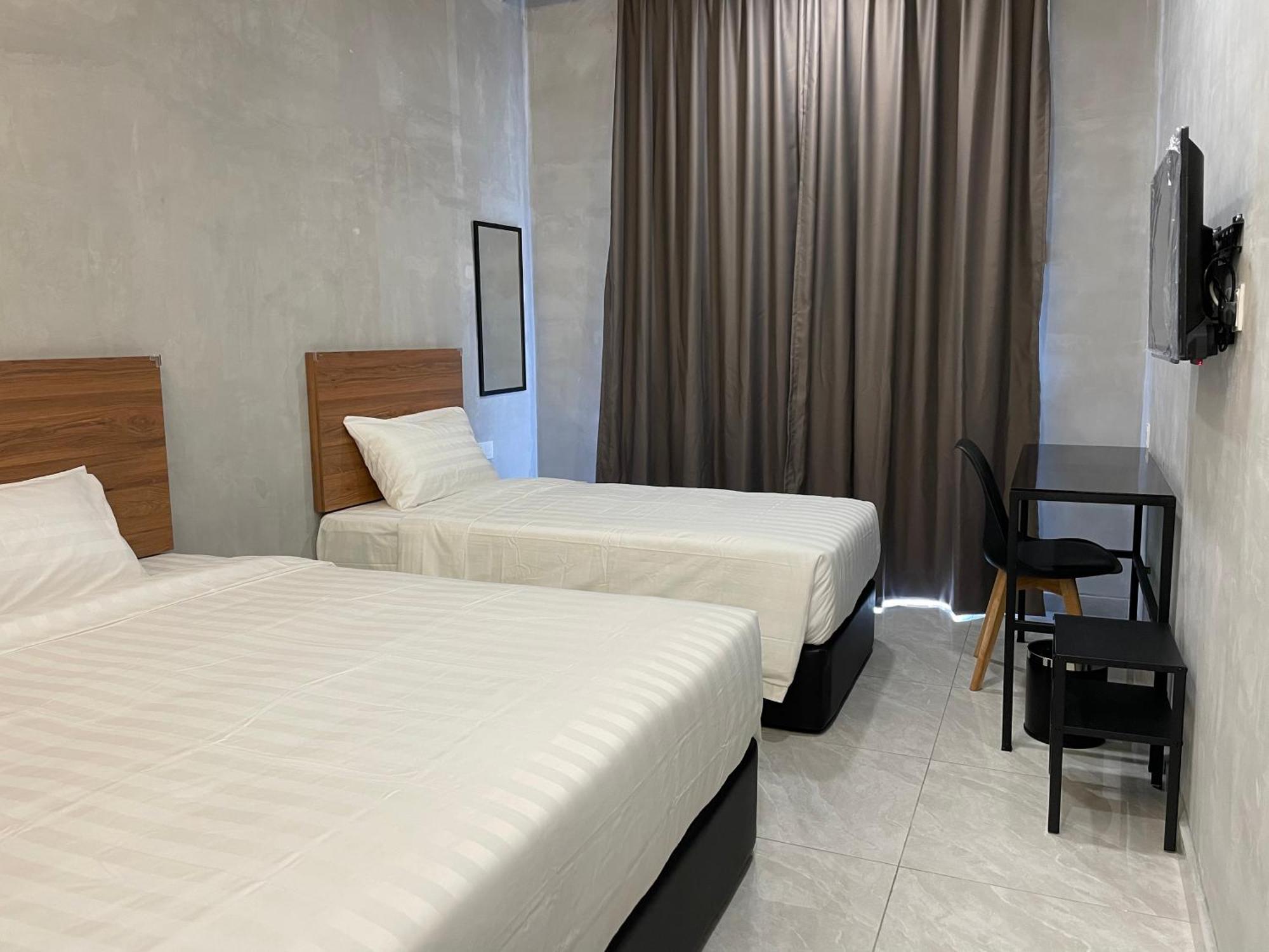 Hpy Hotel Ipoh Kültér fotó